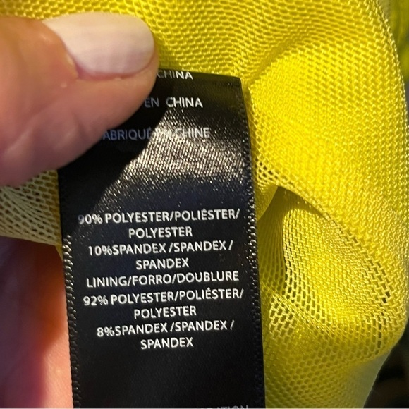 Bebe Multi Keyhole Halter Knit Top Small - Picture 9 of 10